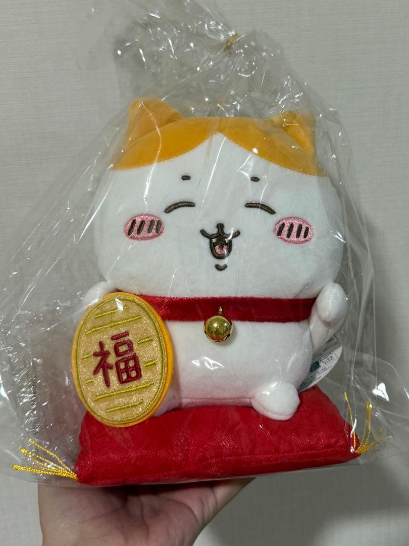 ちいかわ ハチワレ 招き猫 招福 ぬいぐるみ