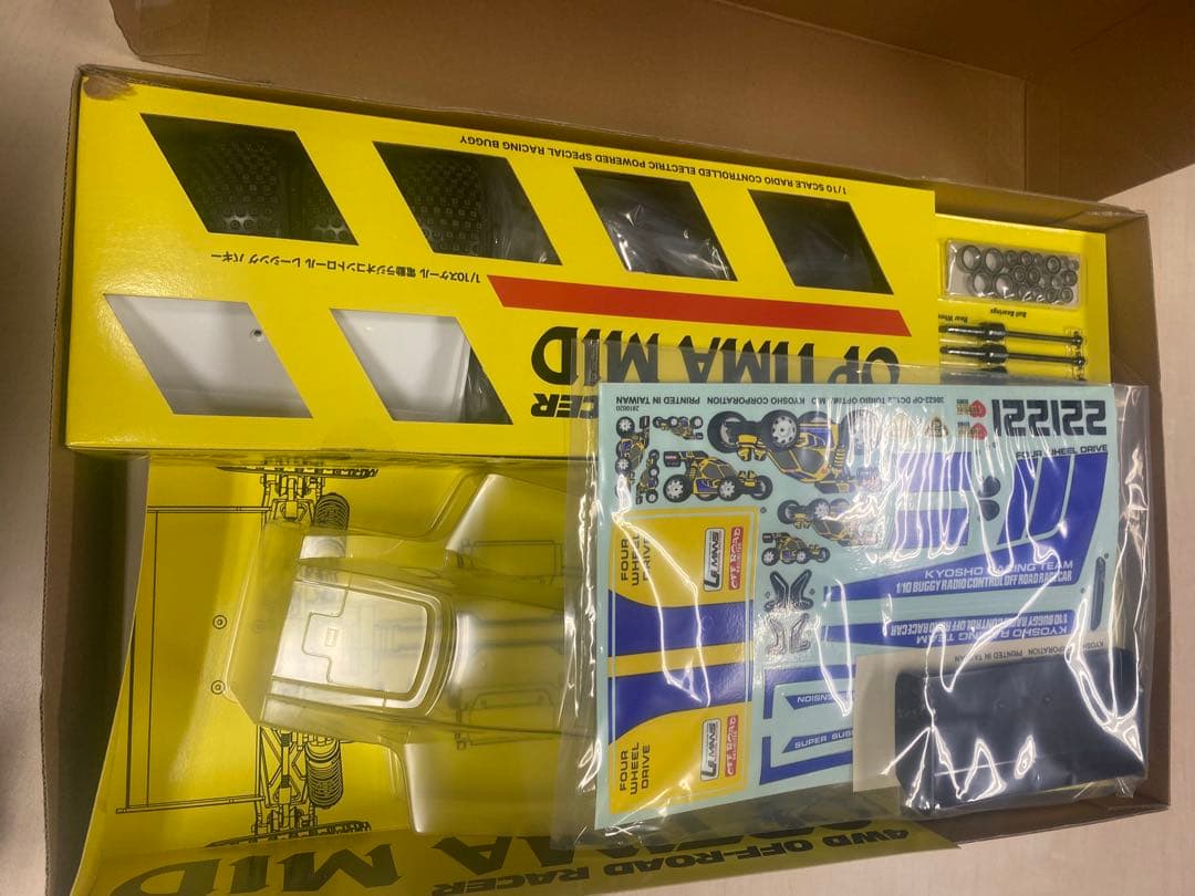 京商　オプティマ・ミッド　OPTIMA MID 4WD電動ラジコンバギー