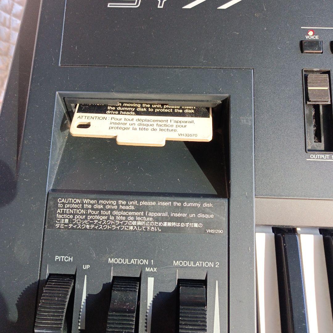 Yamaha SY77 シンセサイザー 61鍵