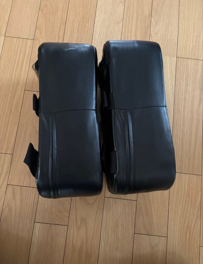 Winning キックミット 黒