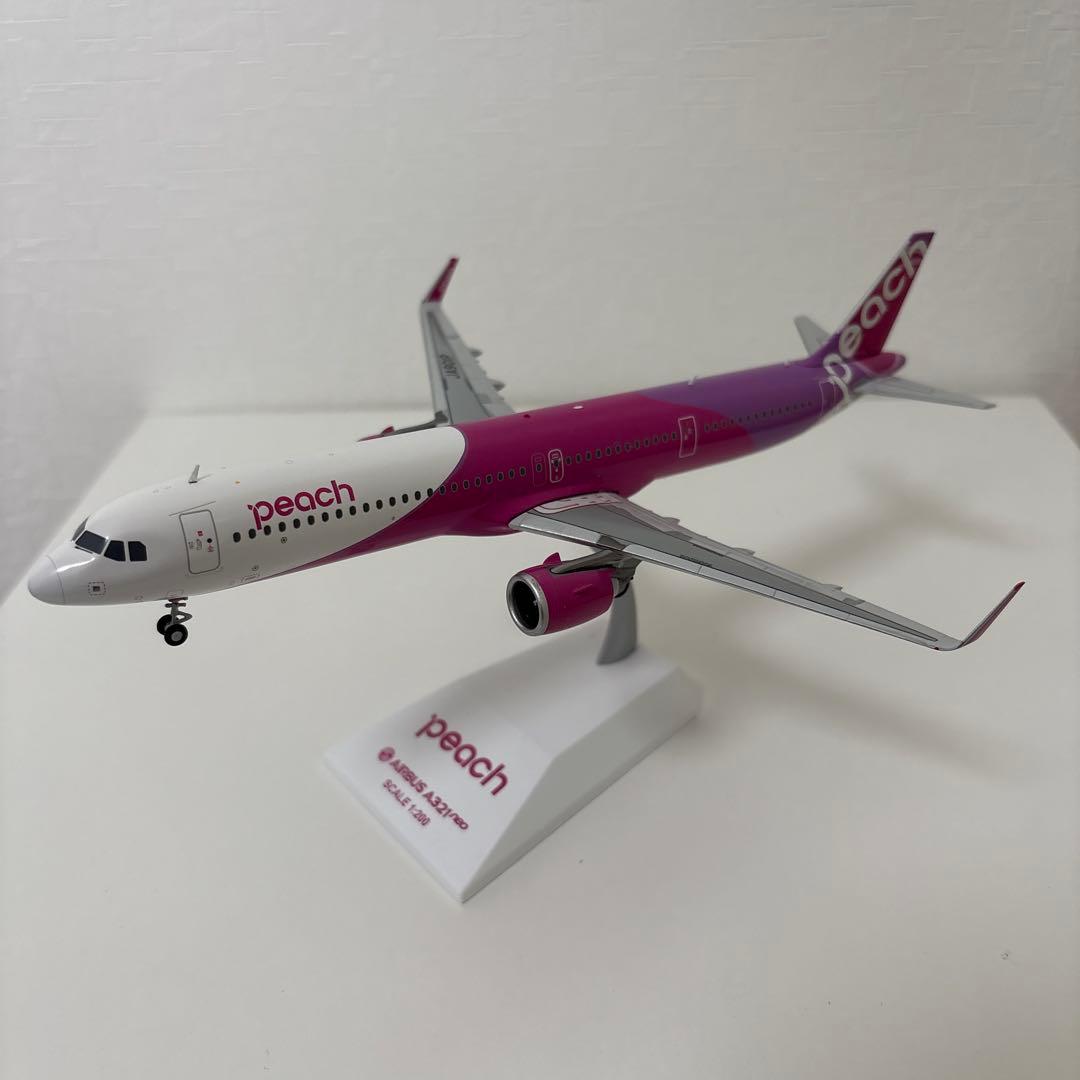 航空機・ヘリコプター Peach Airbus A321 neo