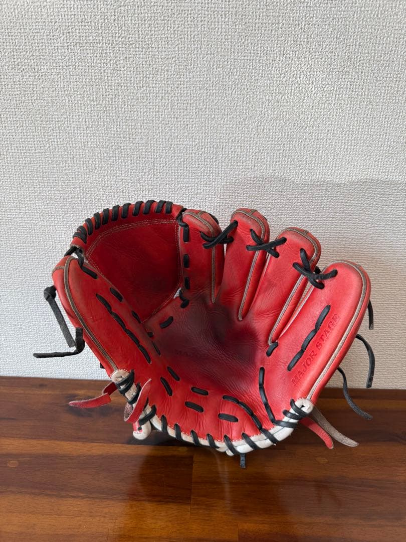 メジャーステージ　硬式　ピッチャー用グローブ 右手用