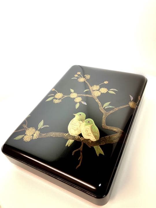 硯箱　桜と目白