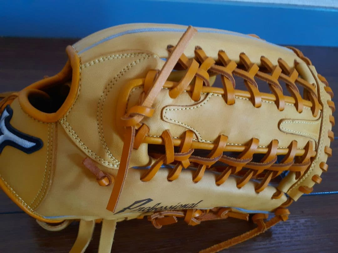 Mizuno 限定モデル 軟式グローブ 右投げ外野手用