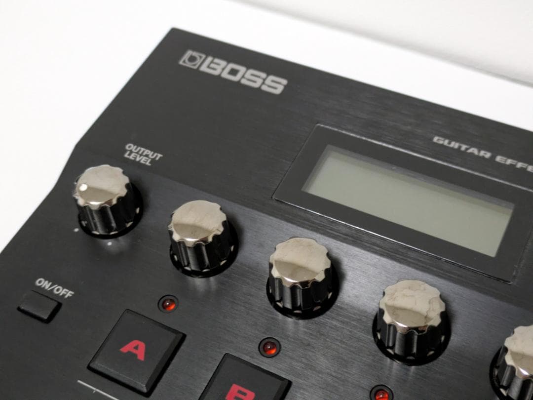ギター BOSS GT-001 - Guitar Effects Processor