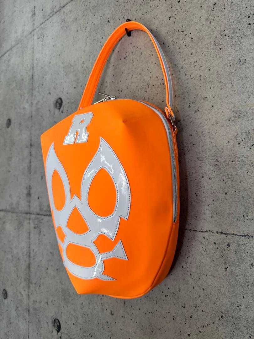 【新品未使用】サイズ(縦:37横:25幅:10)シューズケースラッセルノ2603