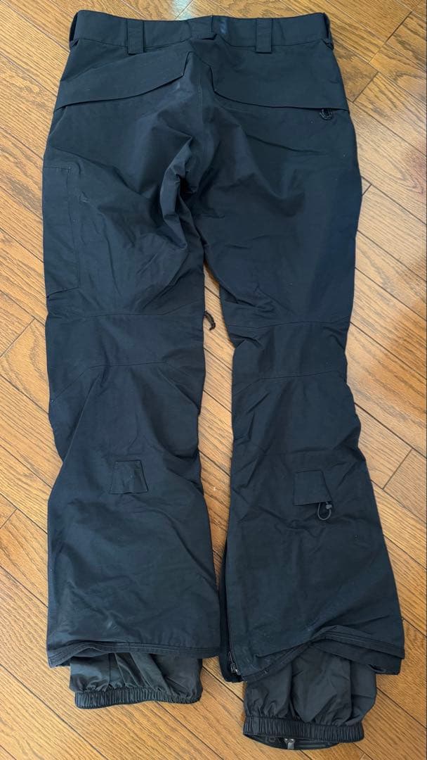 セット販売BURTON AK GORE-TEX 2L BOOMジャケットとパンツ