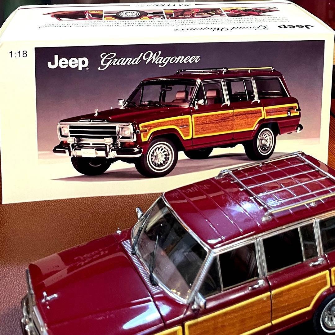 ジープ　グランドワゴニア　Grand Wagoneer AUTOart　1/18