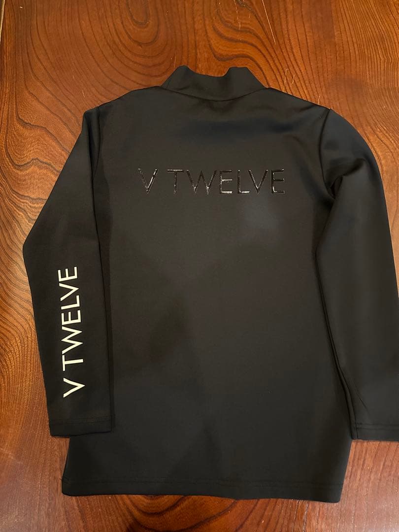 V12 モックネック 長袖シャツ サイズ2 美品