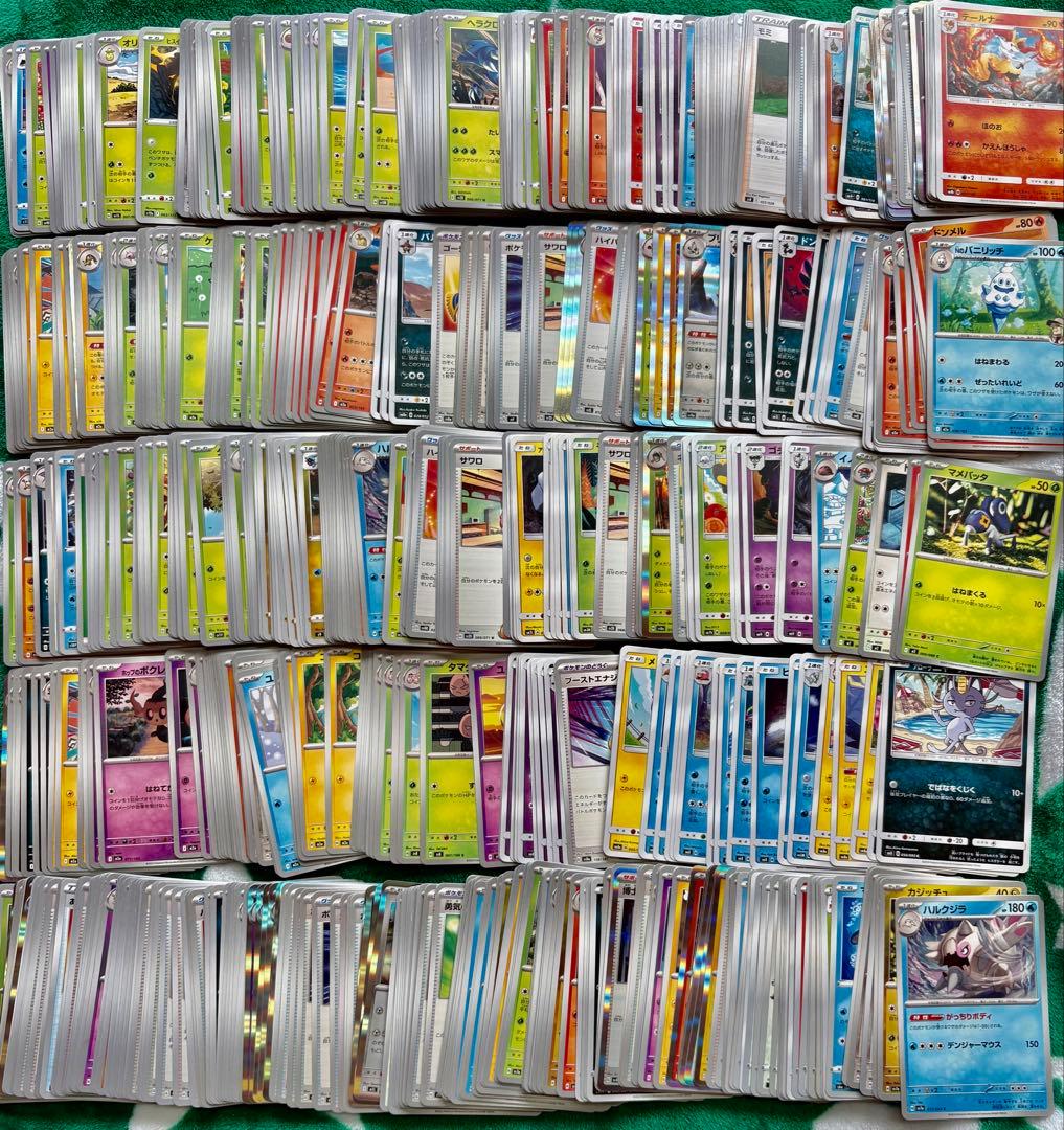 ポケカ　引退品　 旧裏　SAR SR 2,300枚以上 ピカチュウ　リザードン