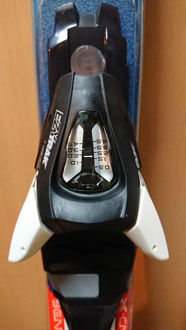 Atomic 新品未使用 120㎝ 簡単調整197~304㎜アトミック スキー板