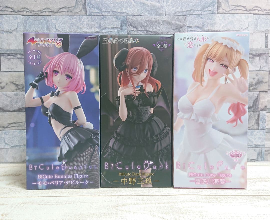 美少女フィギュアまとめ売り　ガルクラ　ニケ　カレン　博衣　海夢　三玖　モモ　ルカ