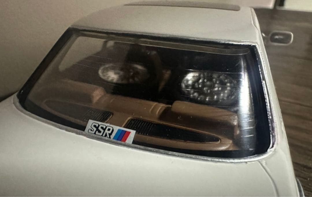 81クレスタ　プラモデル　完成品　1/24