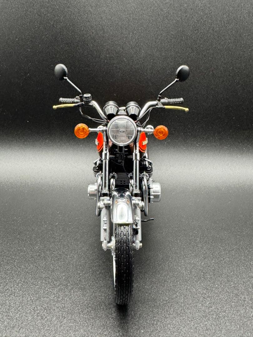 MINICHAMPS 1/12 Kawasaki Z1 900キャンディブラウン