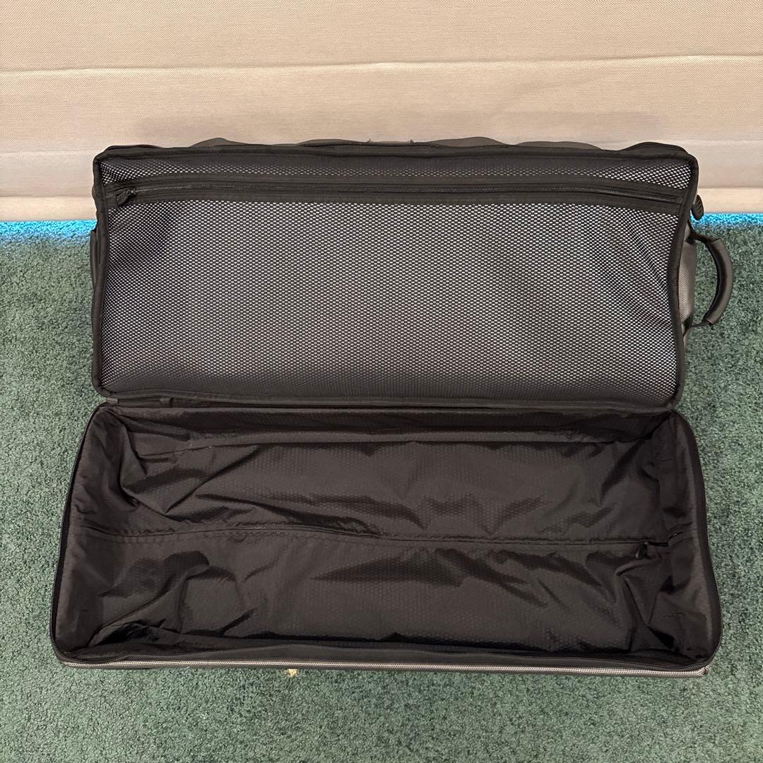 トゥミ TUMI製2輪キャリーケース大