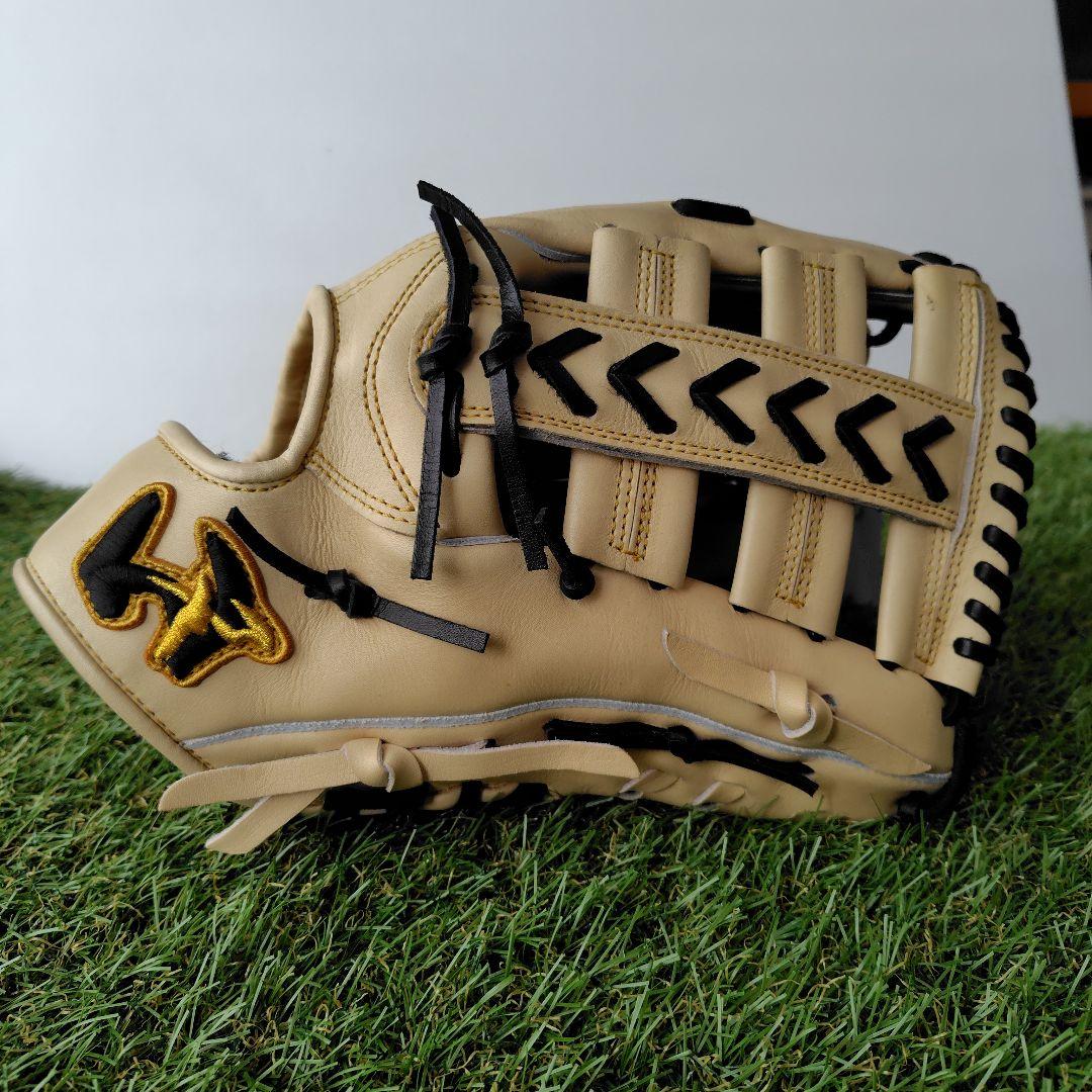 ワールドペガサス硬式外野手用グローブ