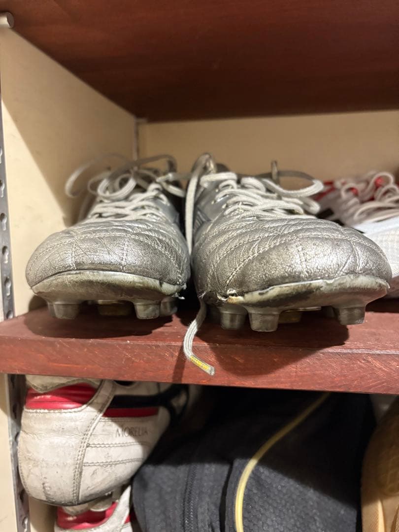 Mizuno サッカーシューズ・スパイク シルバー