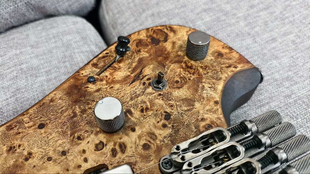 ​【美品】Ibanez Q52PB-ABS ヘッドレスギター Qシリーズ