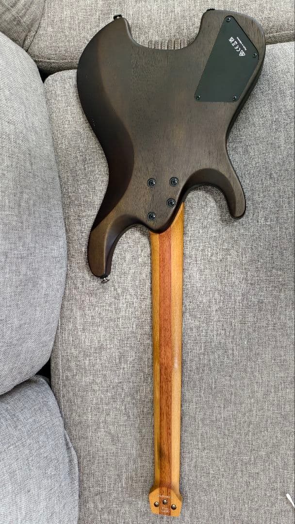 ​【美品】Ibanez Q52PB-ABS ヘッドレスギター Qシリーズ