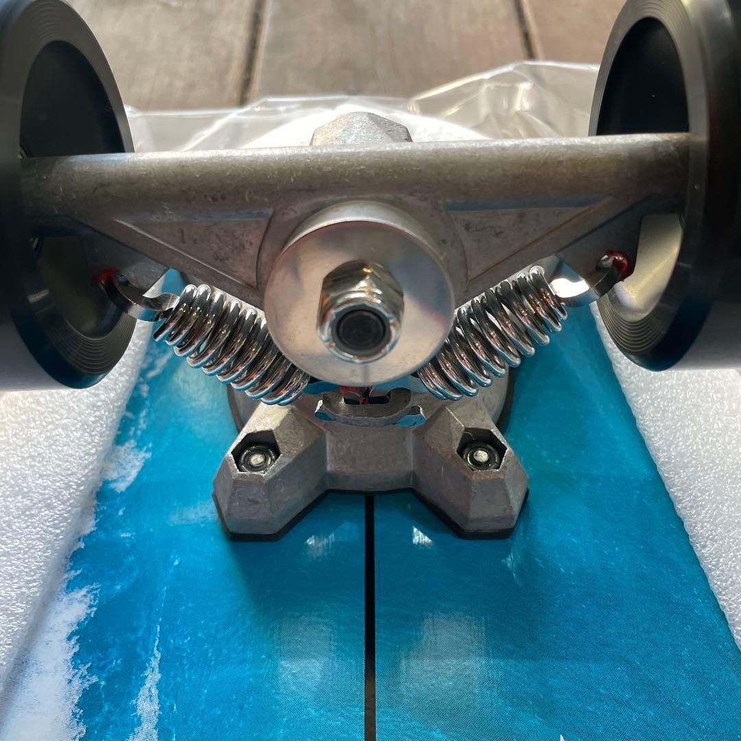 SwellTech スゥェルテック　サーフスケートイタロフェレラープロモデル