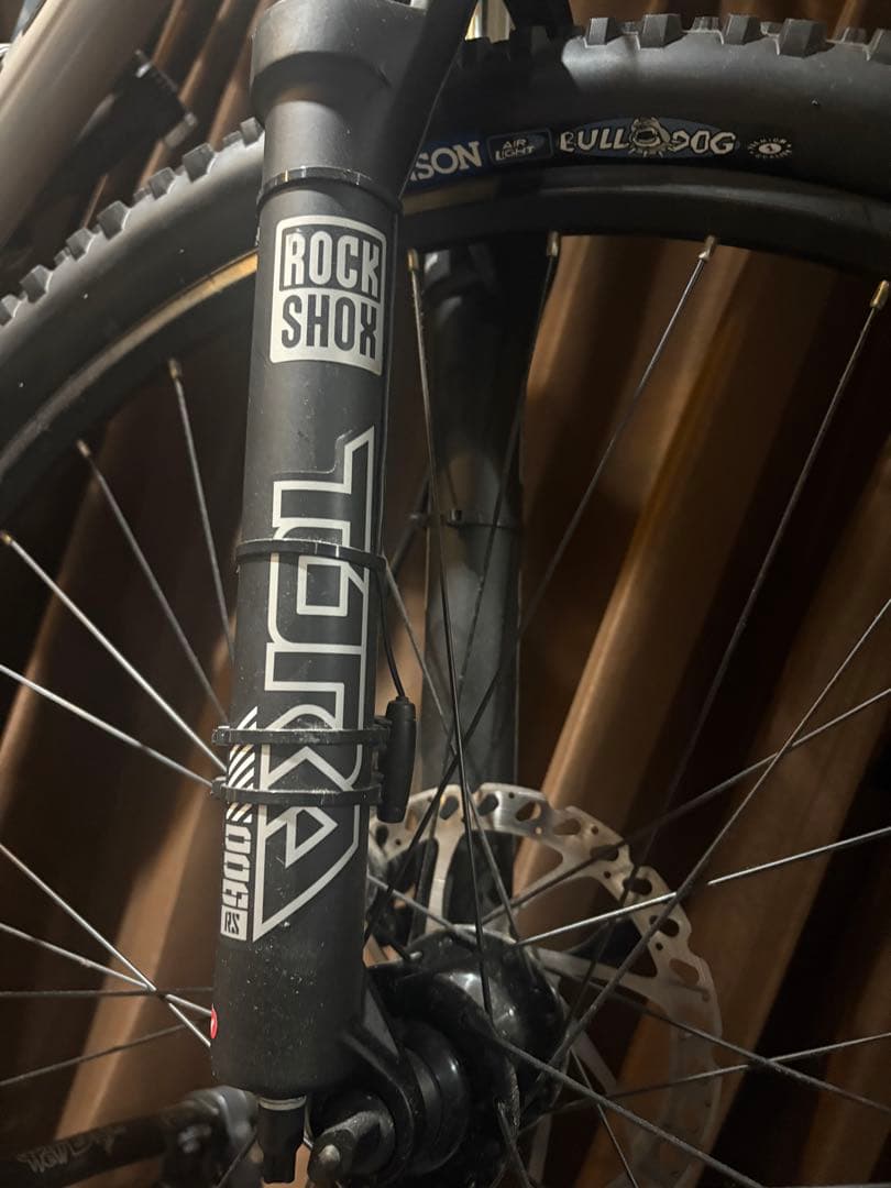 【特注品】海外購入GIANT マウンテンバイクシマノROCKSHOX CICLO