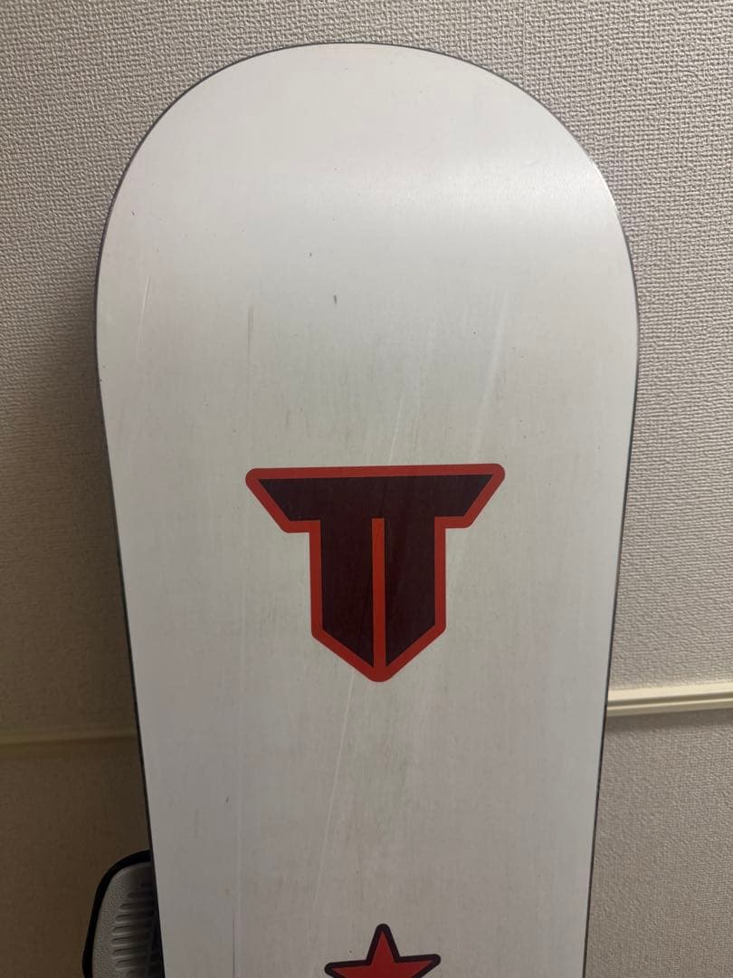 BURTON スノーボード レッド/ホワイト 156