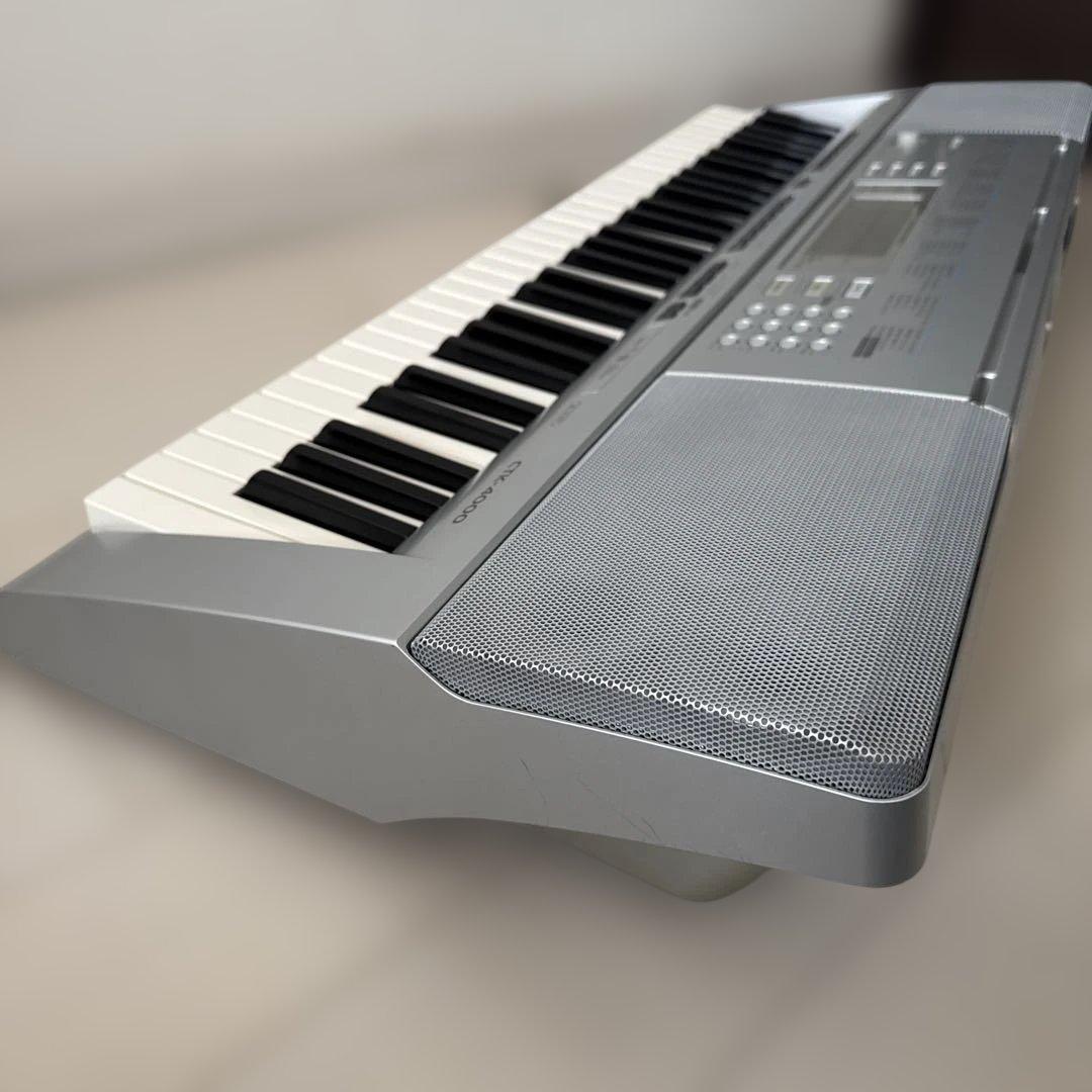 【美品】CASIO CTK-4000 電子キーボード　電子ピアノ本体　アダプタ付