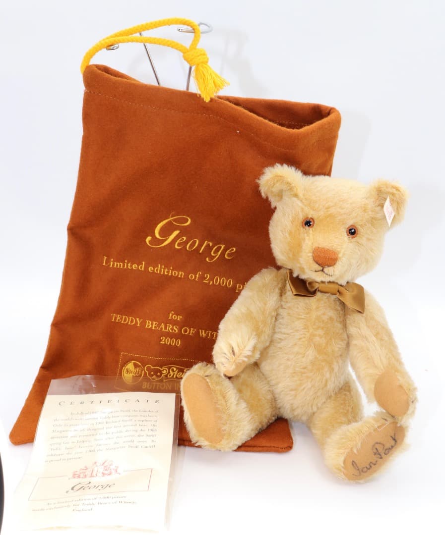 シュタイフ・テディベア e 限定2000体 Witneyの限定品