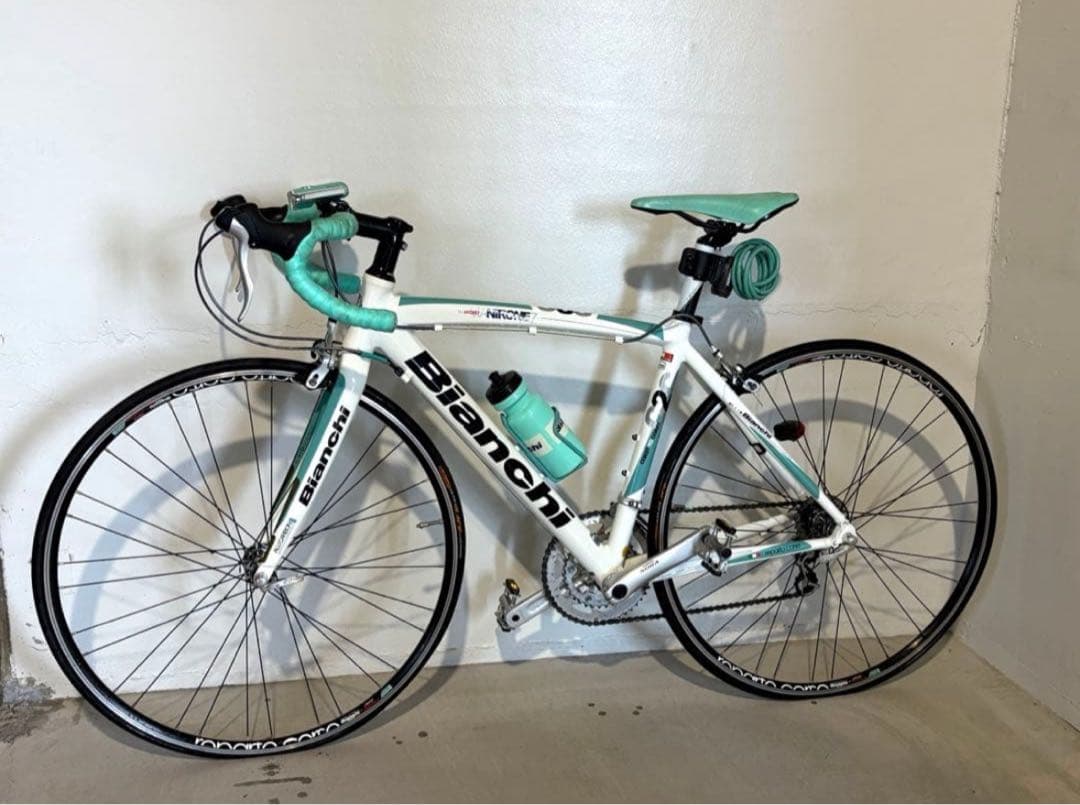 ⭕️⭕️名門Bianchi】VIA NIRONE 7⭕️希少カラー⭕️一目でわかる存在感