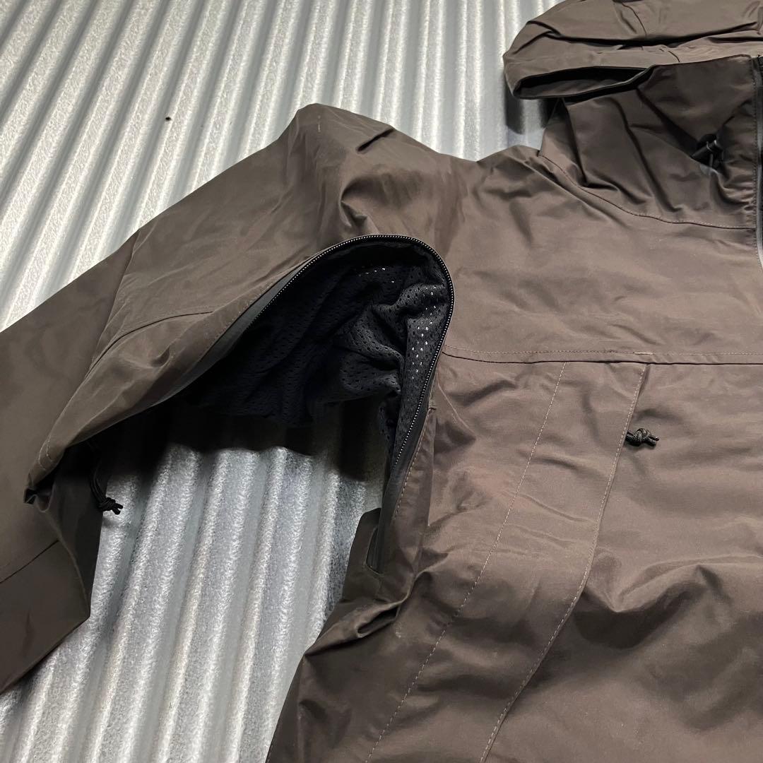 未使用　グリーンクロージング　オガジャケット　ビブパンツ　スノボウェア　上下　L