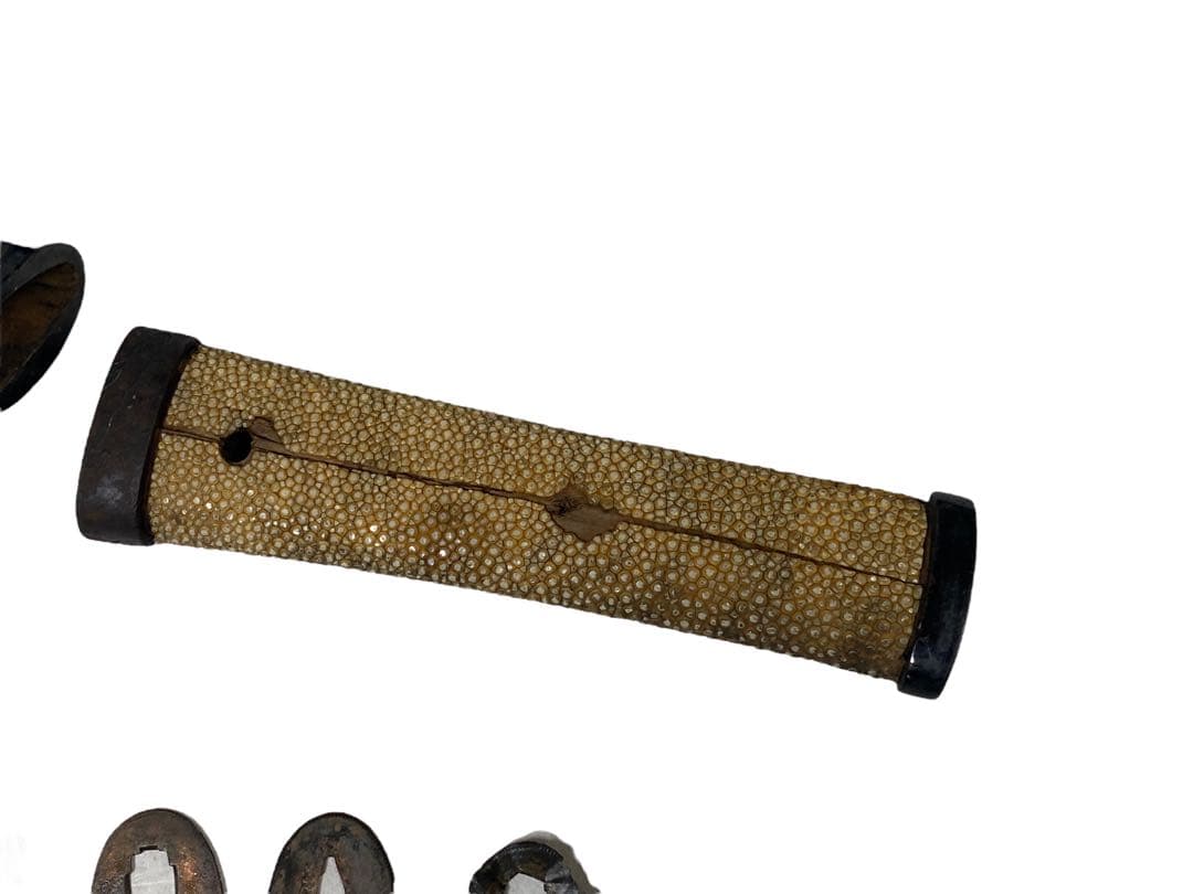 刀装具　柄　鍔　鞘　切羽　日本刀