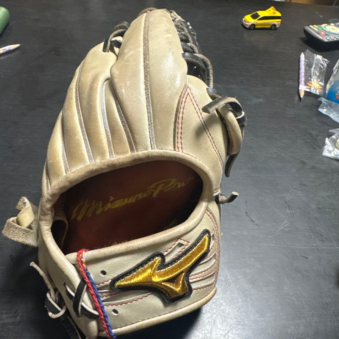 Mizuno Pro 軟式グローブ ベージュ
