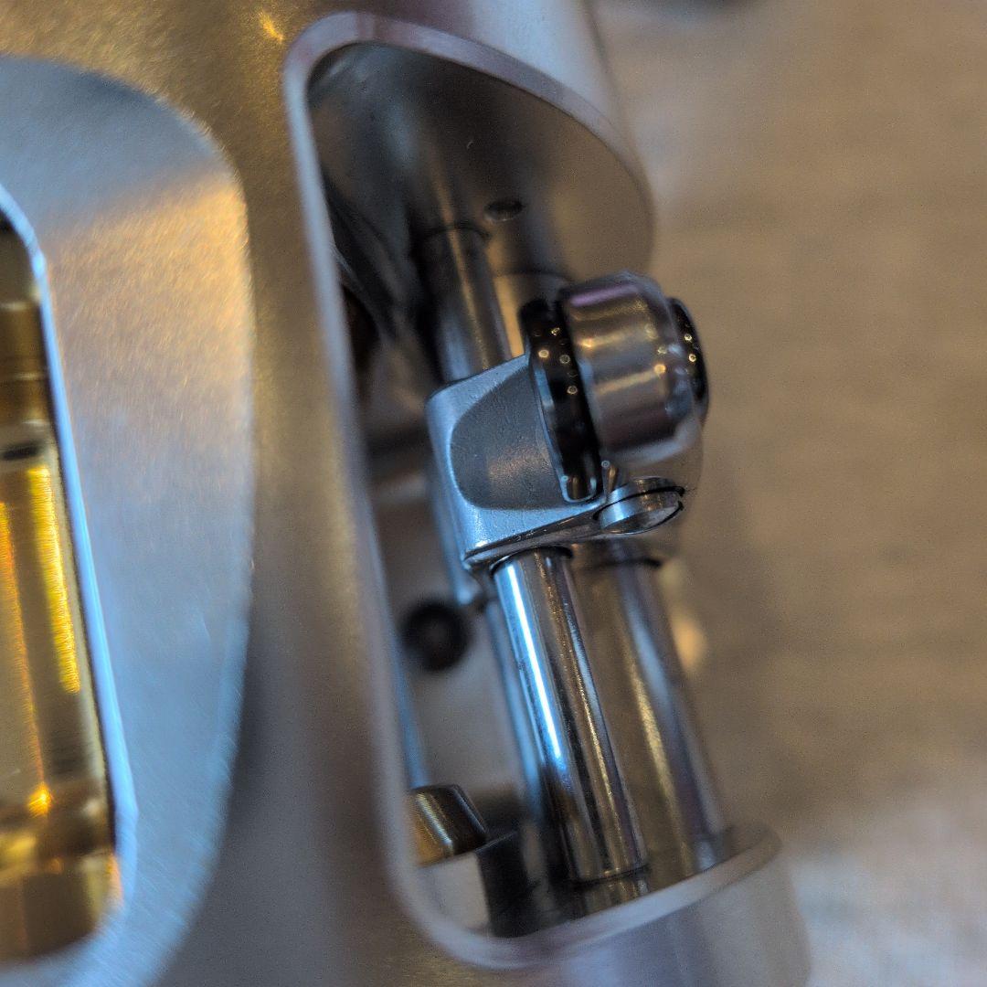 シマノ　カルカッタ　301 F スタジオオーシャン　カスタム　新品　未使用　左