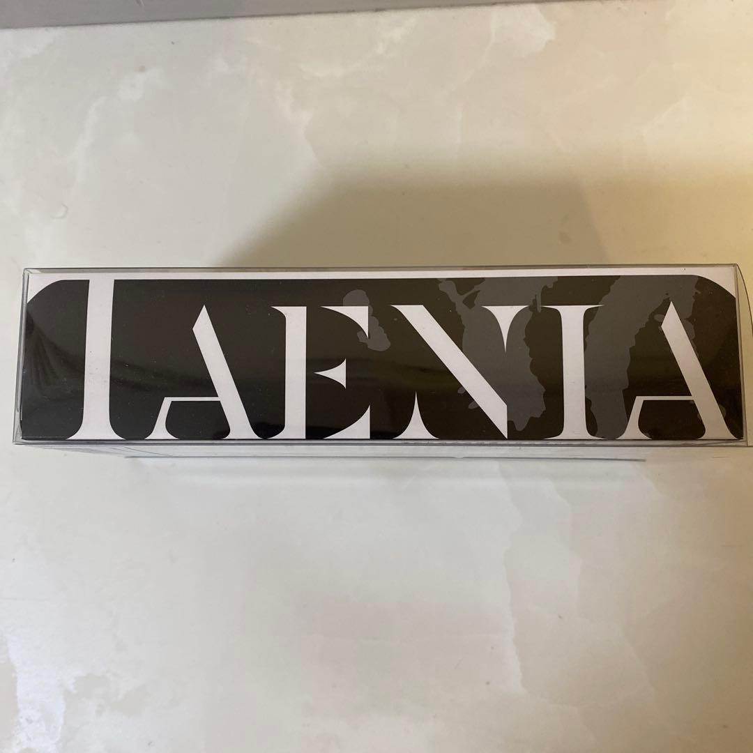 新品 未使用 NEW TAENIA 金粉