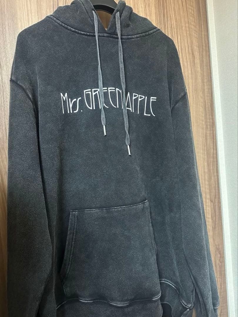 Mrs. GREEN APPLE EDEN to BABEL フーディ　L
