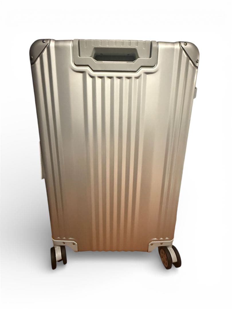 新品未使用　キャリーケース　メルセデスベンツ　カバー付　65L