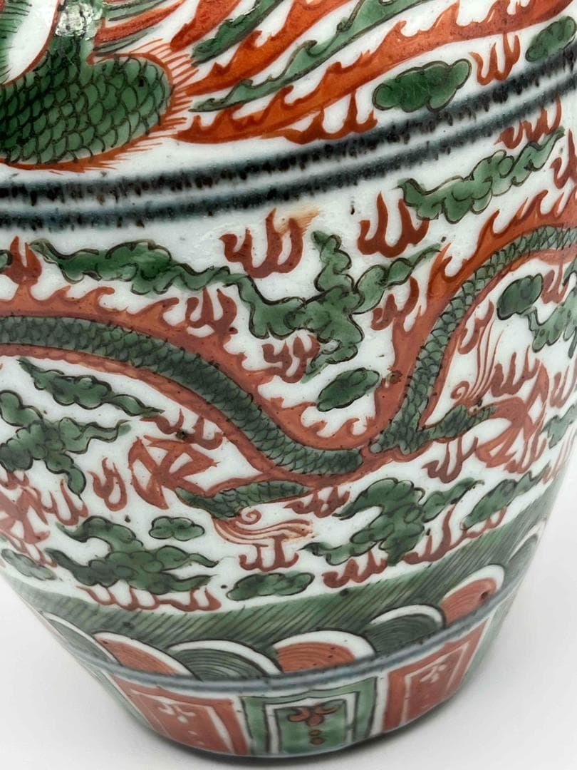 明萬歴時代　【大明萬歴年製】在銘　五彩祥瑞唐花龍鳳文壺　紅綠彩花瓶(E-98)