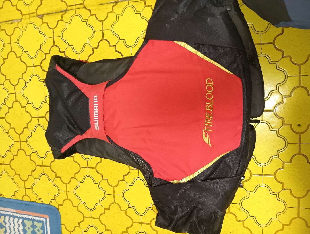 SHIMANO FIREBLOOD フィッシングベスト Lサイズ
