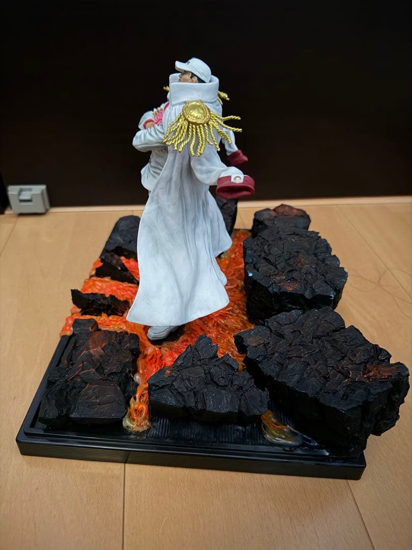 ワンピース 一番くじ 赤犬 絶対的正義 A賞サカズキ　フィギュアフィギュアのみ可