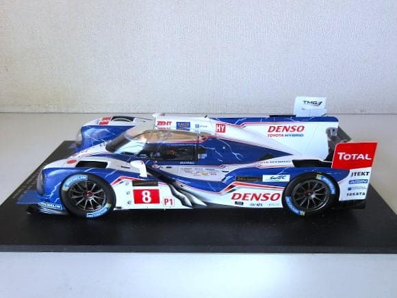 特価 Spark (1/18) トヨタ TS030 Hybrid 2013 LM