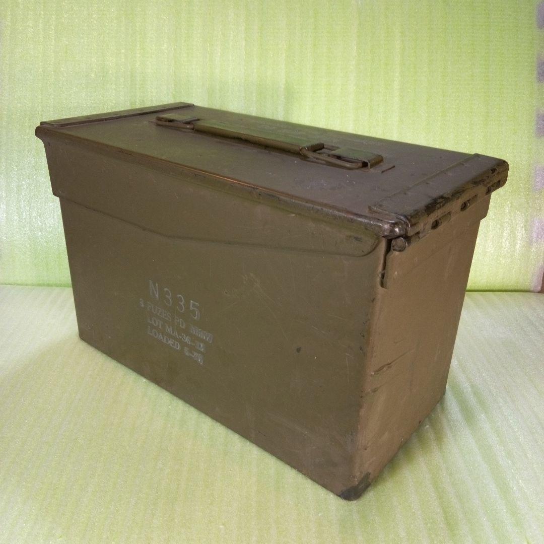 N335　8 FUZES PD M557　LOT MA-36-12　LOADED