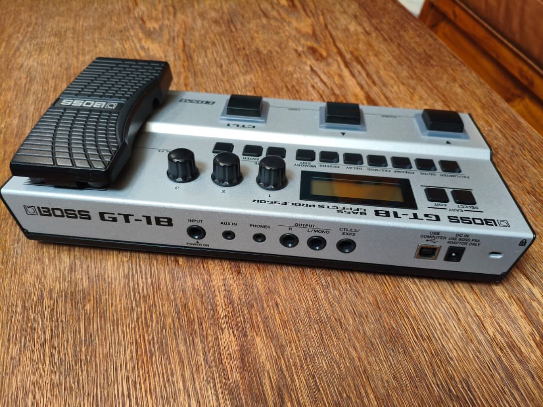 BOSS GT-1B ベース マルチエフェクター PSAアダプター付き