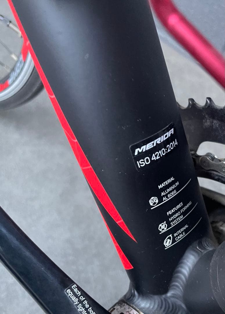 MERIDA SCULTURA 400 ロードバイク(メンテナンススタンド付き)