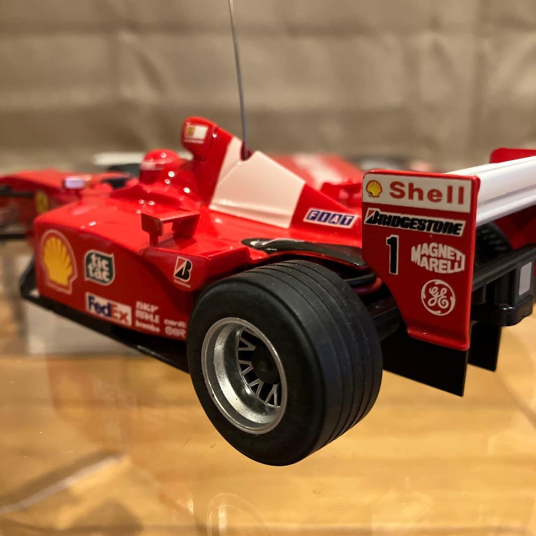 【絶版】京商ミニッツF-1 フェラーリF2001 レディセット