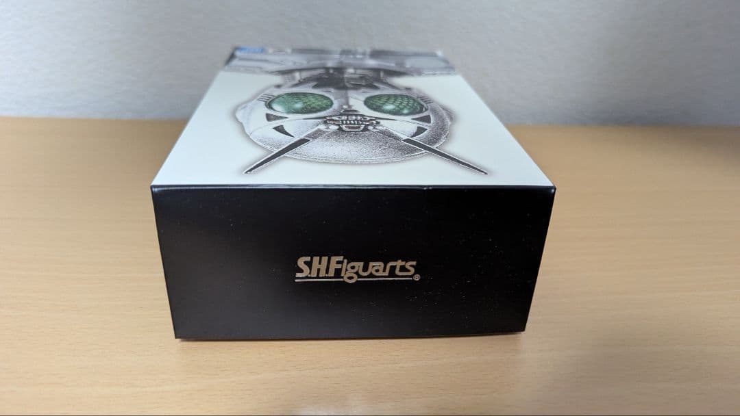 s.h.figuarts　真骨彫製法　シャドームーン