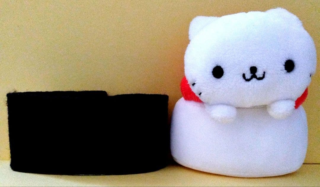 【激レア‼️】サンエックス にゃんにゃんにゃんこお寿司 イクラ ぬいぐるみ