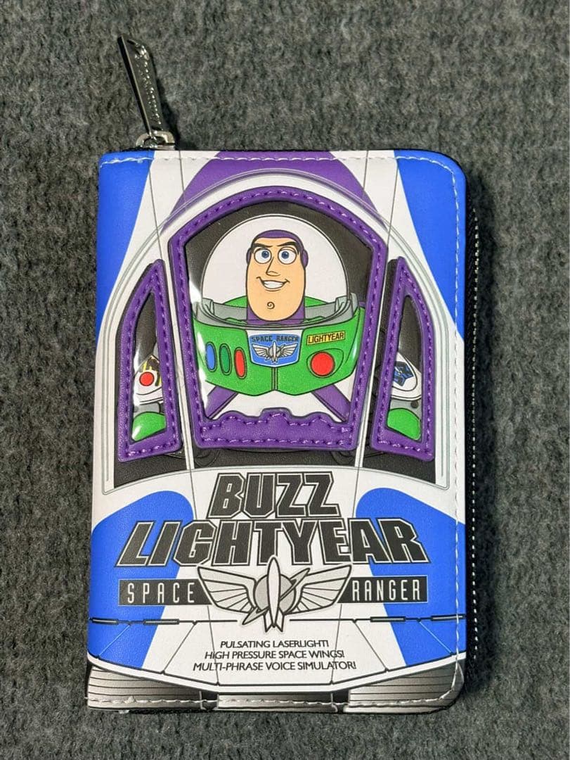 トイ・ストーリー 30周年記念 バズ・ライトイヤー ウォレット