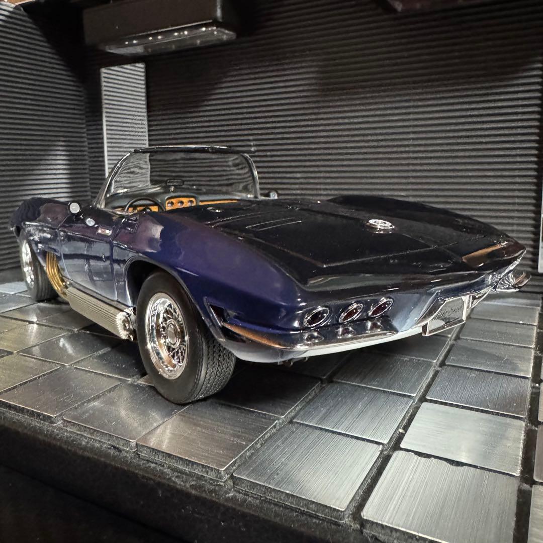絶版未展示品 オートアート 1/18 コルベットMako Shark 1961