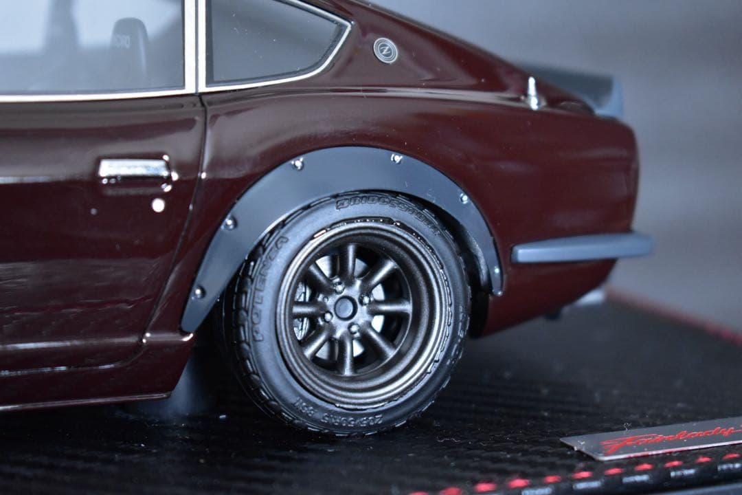 1/18 イグニッションモデル フェアレディ 240ZG S30