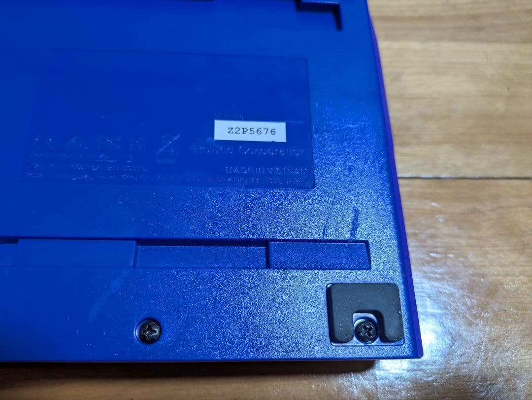 BOSS GT-1 ギター　マルチエフェクター　教科書とアダプター付